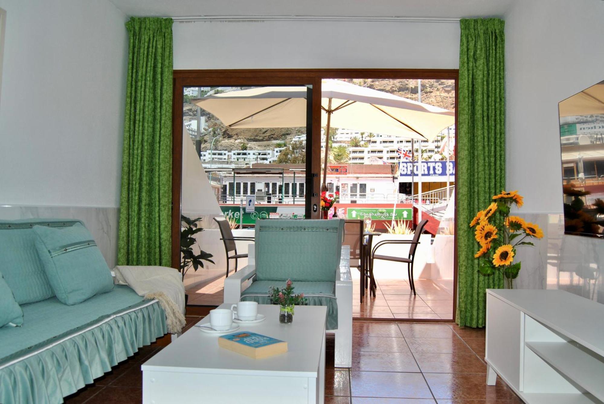 Montecarlo 35 And 45 First Row With Air Conditioning&Wi-Fi And Sound Insulation Porto Rico Extérieur photo