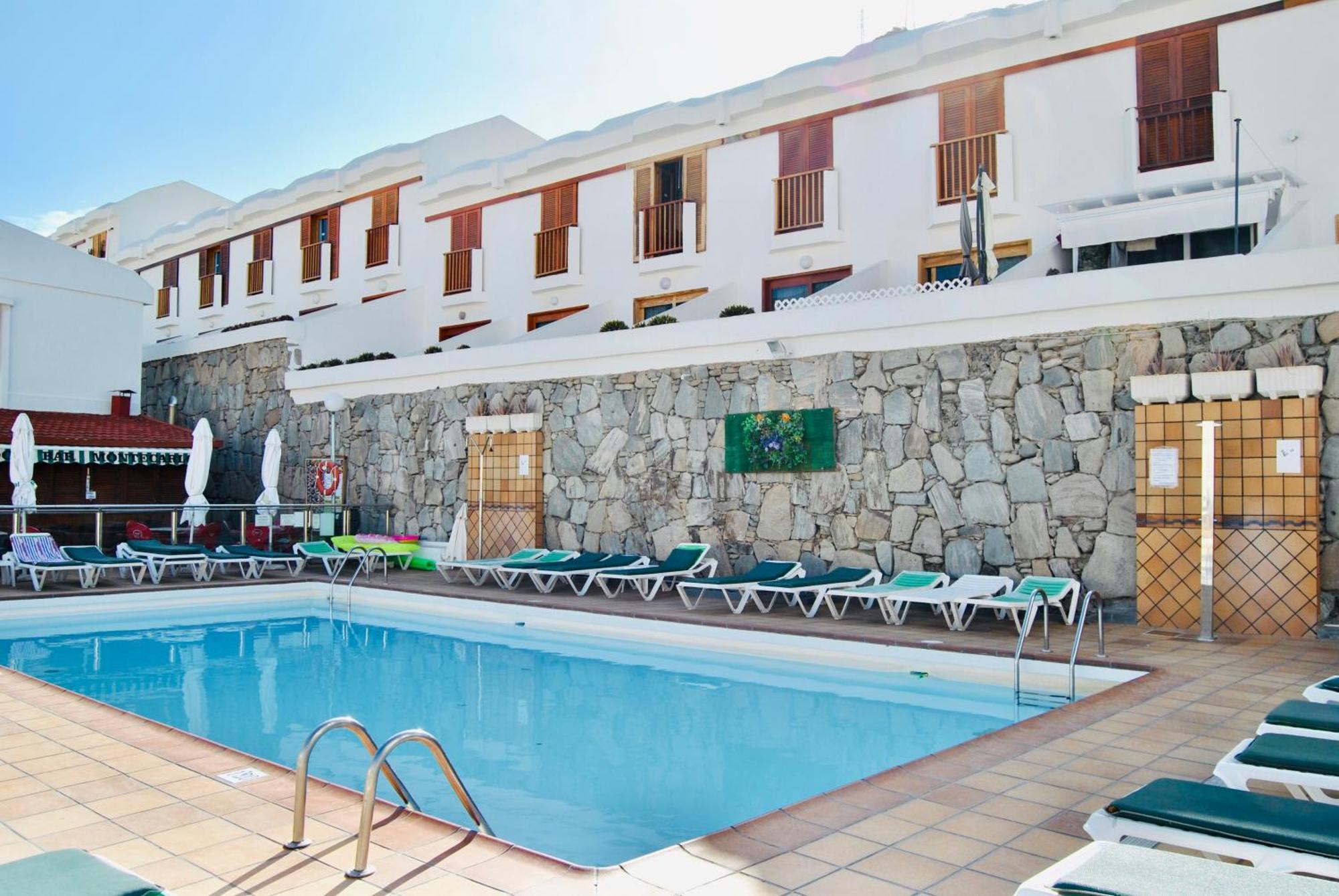 Montecarlo 35 And 45 First Row With Air Conditioning&Wi-Fi And Sound Insulation Porto Rico Extérieur photo